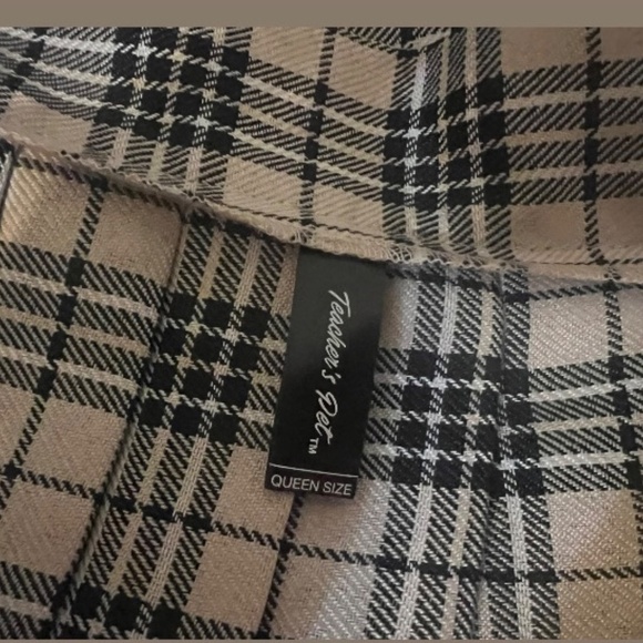 Adult Plaid Micro Mini Women’s School Girl skirt fits up to queen size like new - Picture 5 of 7